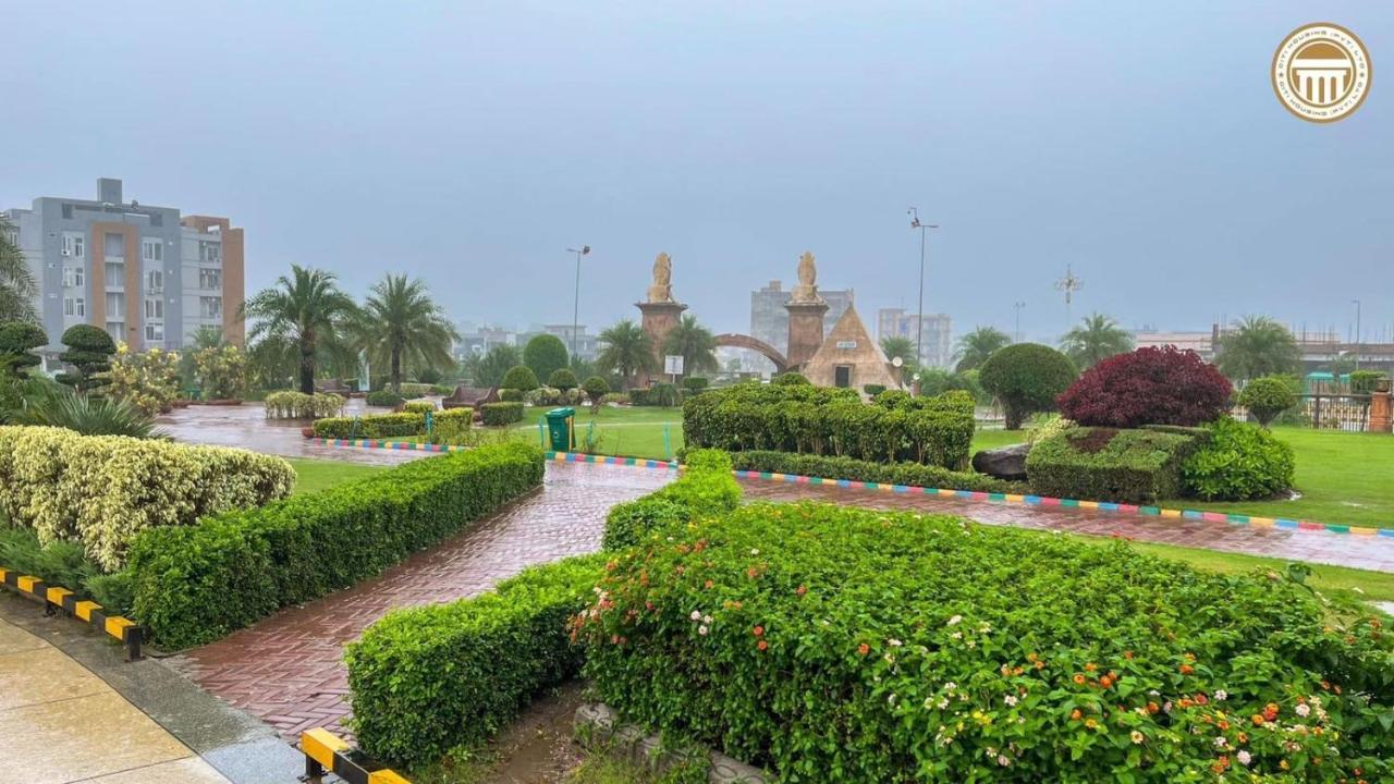 Premier Heights Jhelum Hotel Bagian luar foto