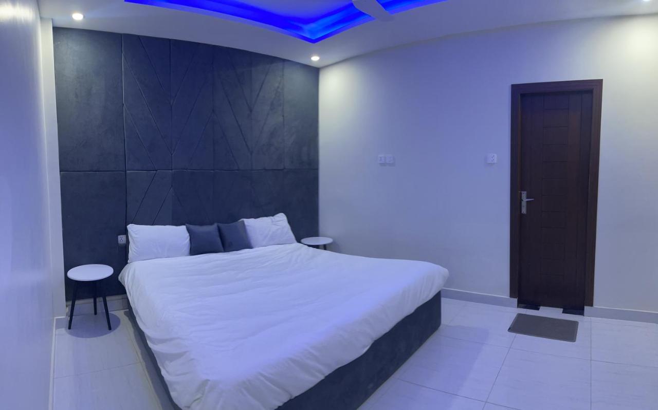 Premier Heights Jhelum Hotel Bagian luar foto