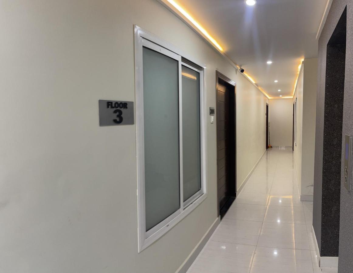 Premier Heights Jhelum Hotel Bagian luar foto